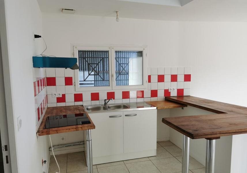 Appartement à louer, 70m², Pugnac