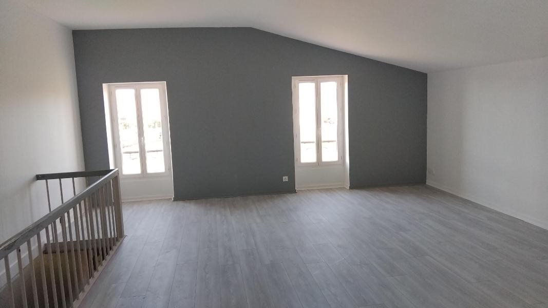 Appartement à louer, 75m², Pugnac