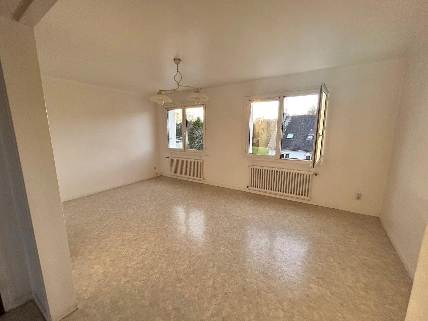 Appartement à louer, 110m², Ergué-Gabéric