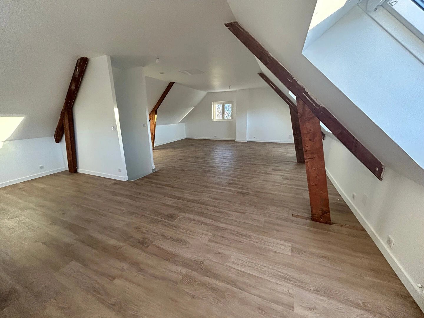 Appartement à louer, 110m², Ergué-Gabéric