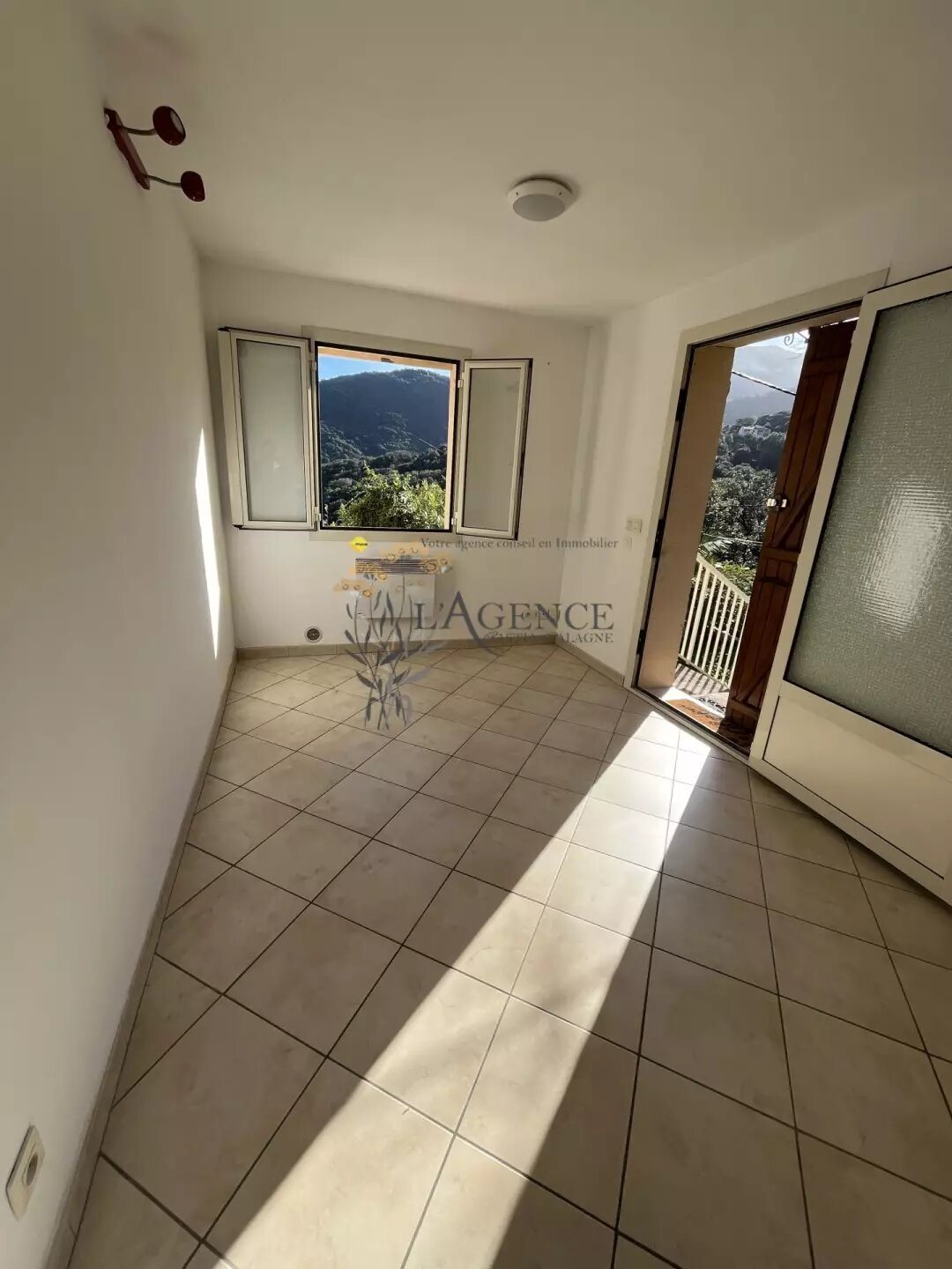 Maison à louer, 43m², Bastia