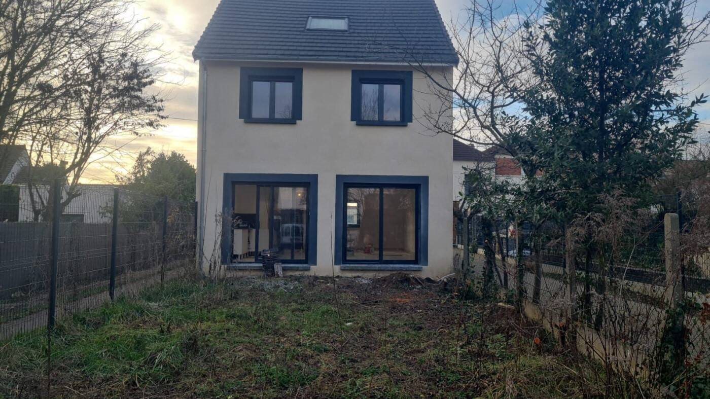 Appartement à louer, 126m², Groslay