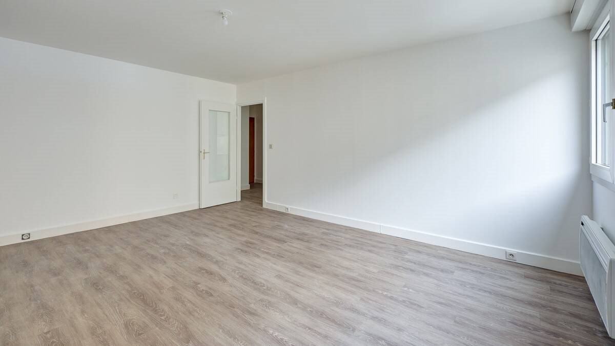 Appartement à louer, 72m², Paris 20ème