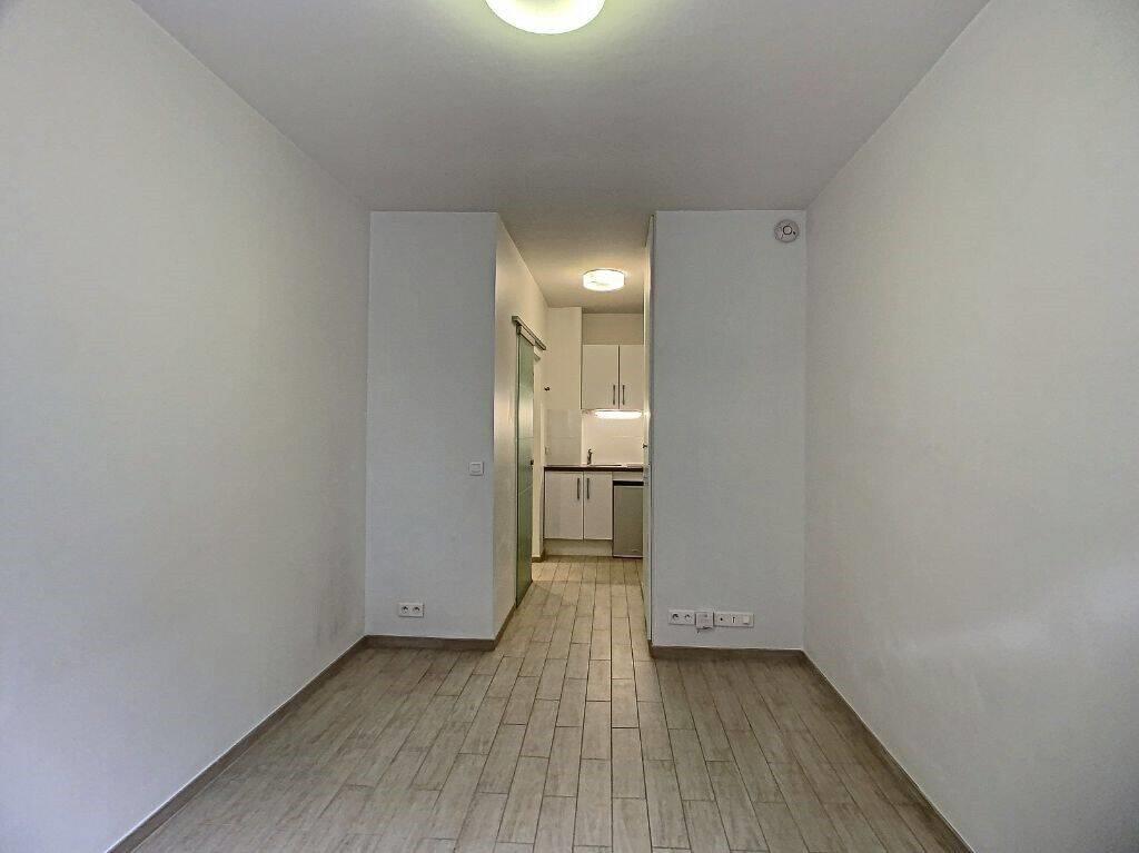 Appartement à louer, 15m², Boulogne-Billancourt