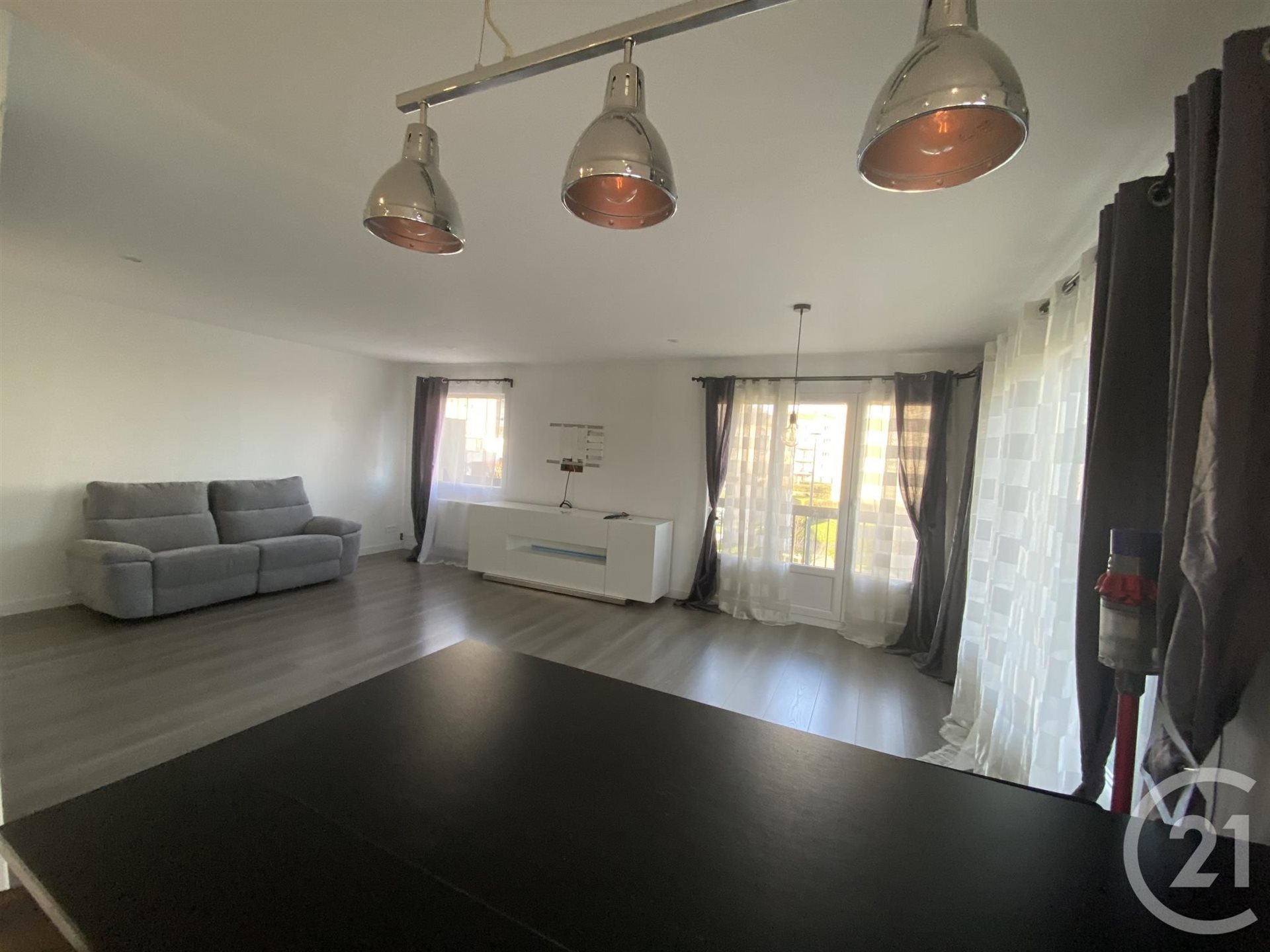 Appartement à louer, 74m², Maurepas