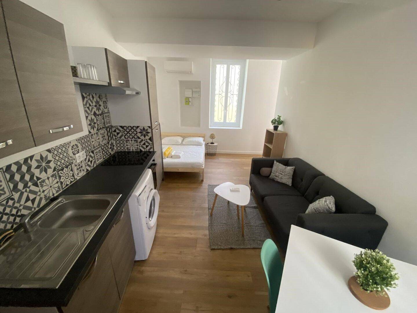 Appartement à louer, 21m², Nîmes