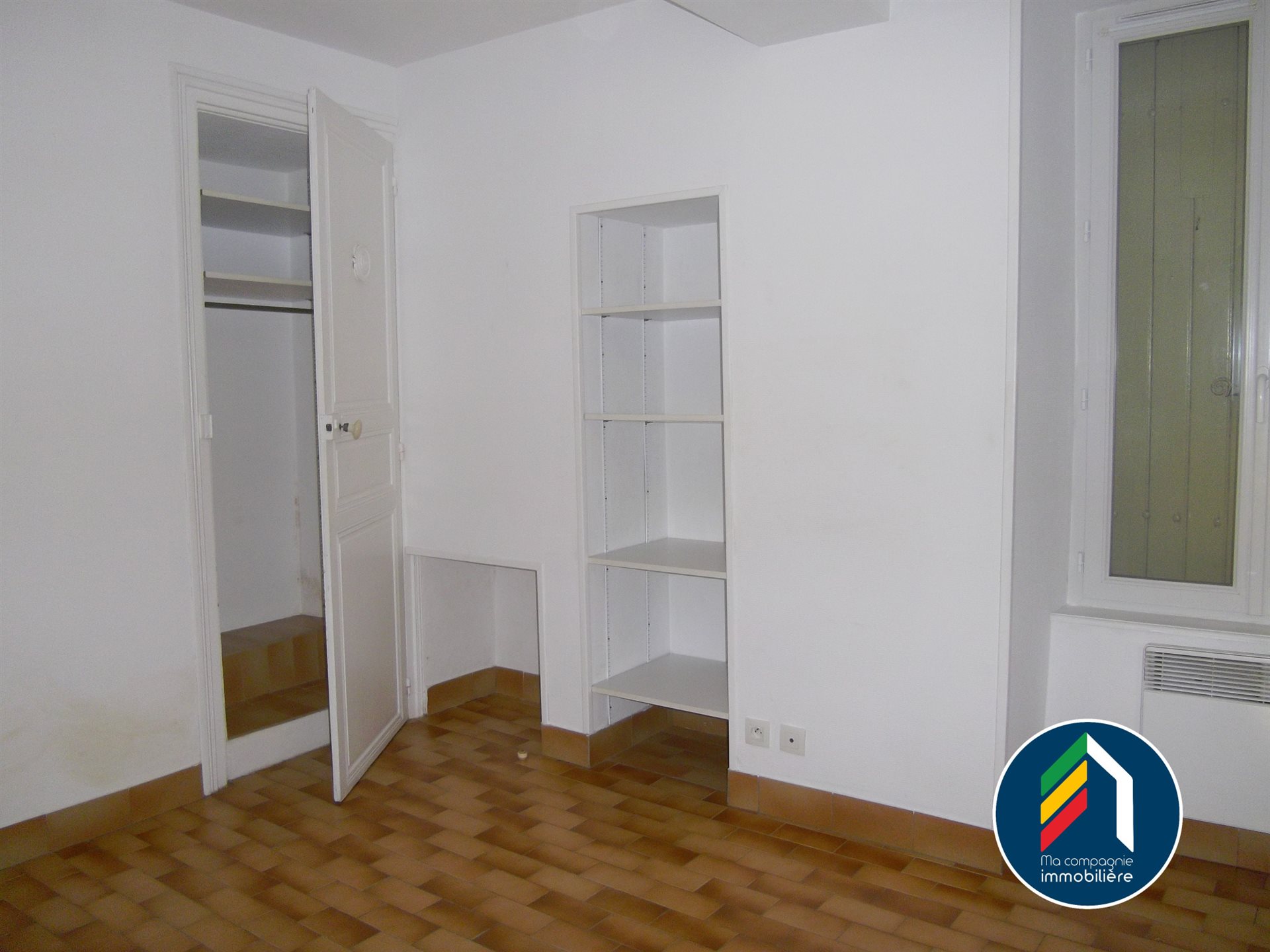 Appartement à louer, 27m², Bron
