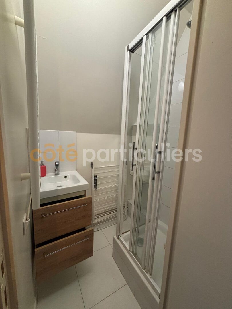 Appartement à louer, 13m², Paris 17ème
