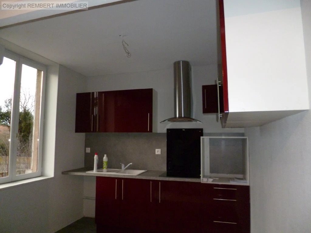 Appartement à vendre, 395m², Lapalisse