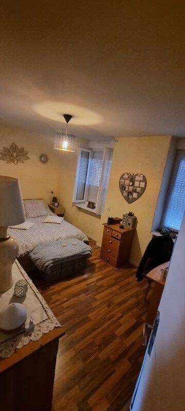 Appartement à vendre, 270m², Commentry