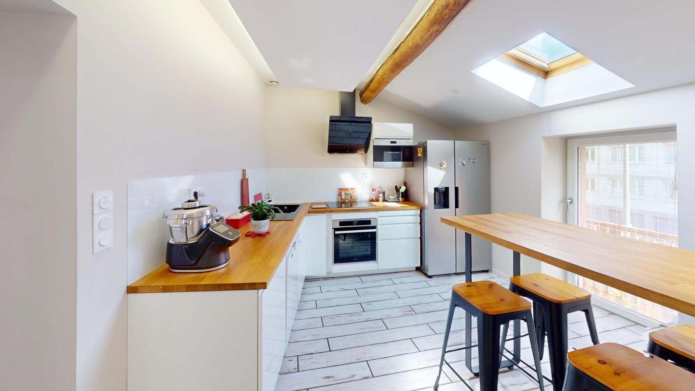 Appartement à vendre, 103m², Saint-Jean-Bonnefonds