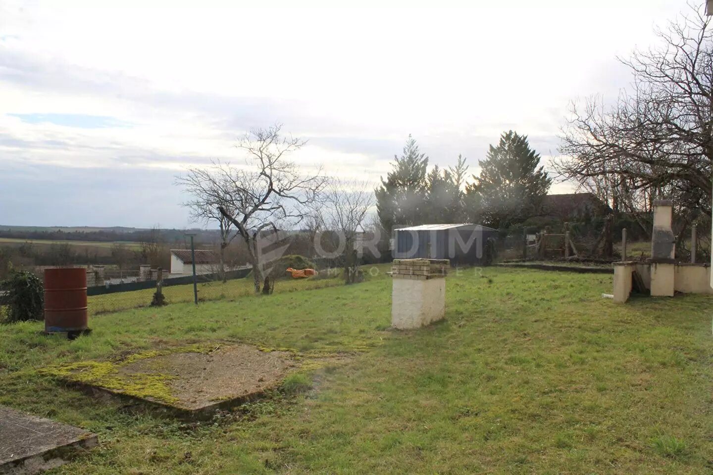 Maison à louer, 88m², Lézinnes