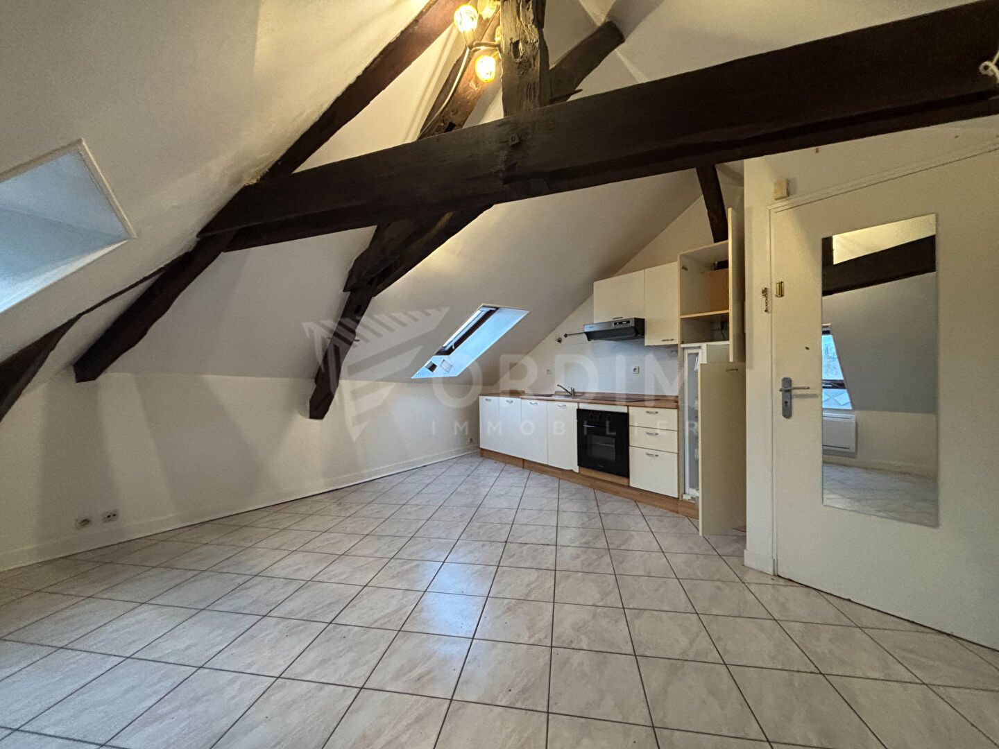 Appartement à vendre, 26m², Auxerre