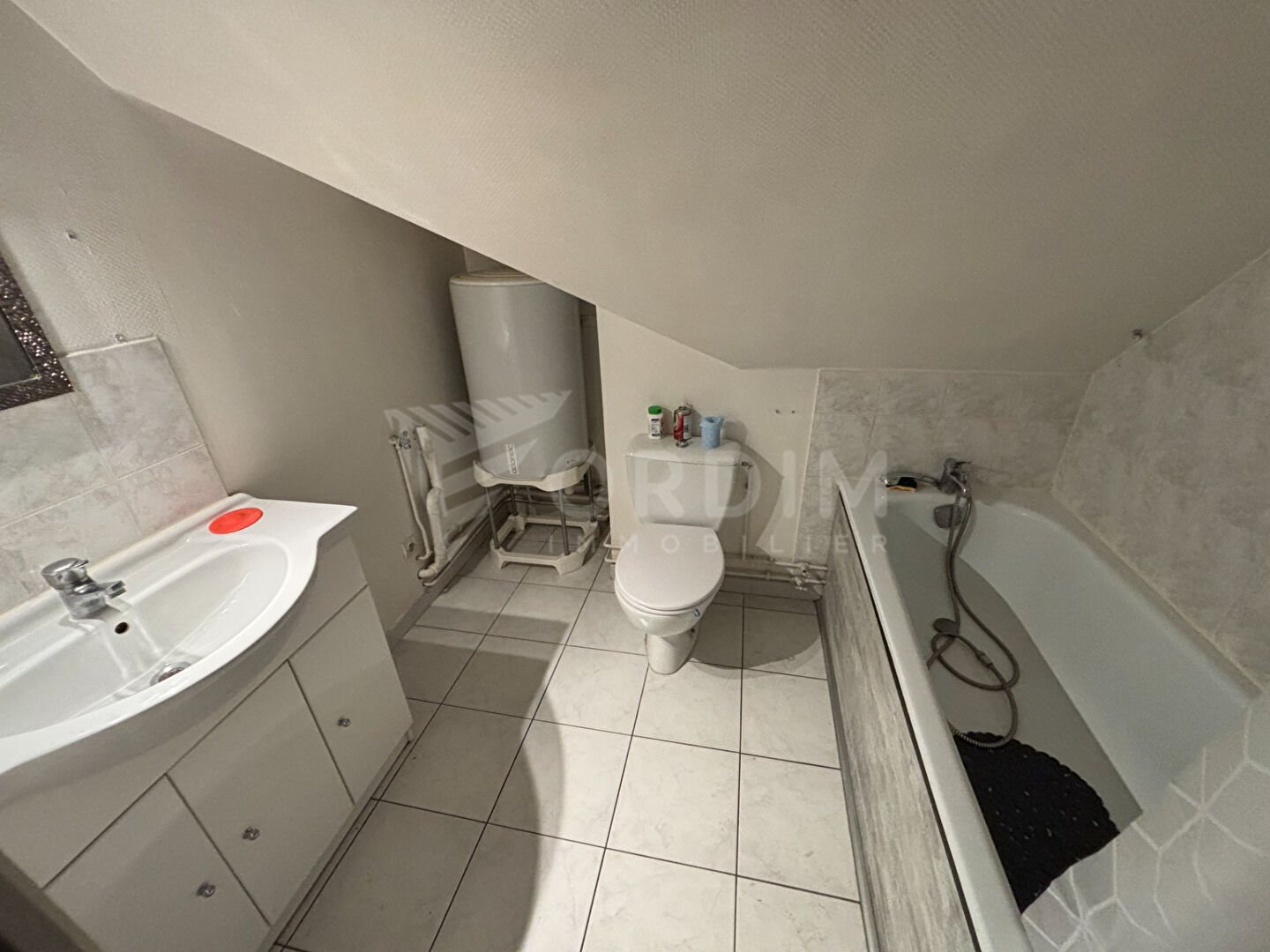 Appartement à vendre, 26m², Auxerre