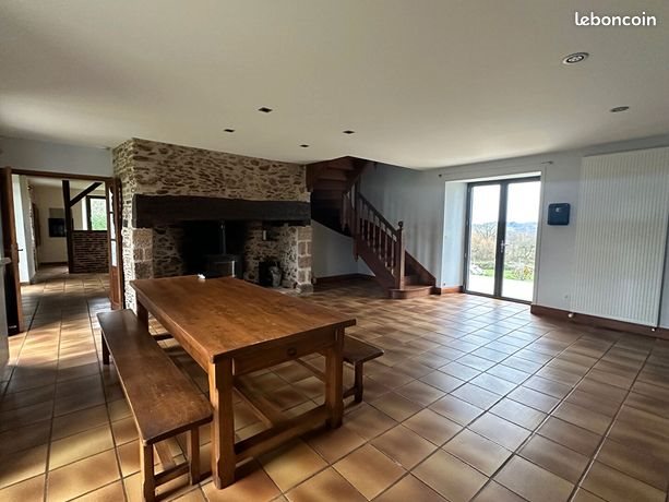 Maison à louer, 107m², Sadroc