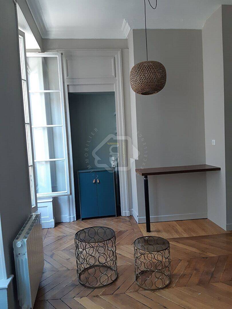 Appartement à louer, 27m², Lyon 1er