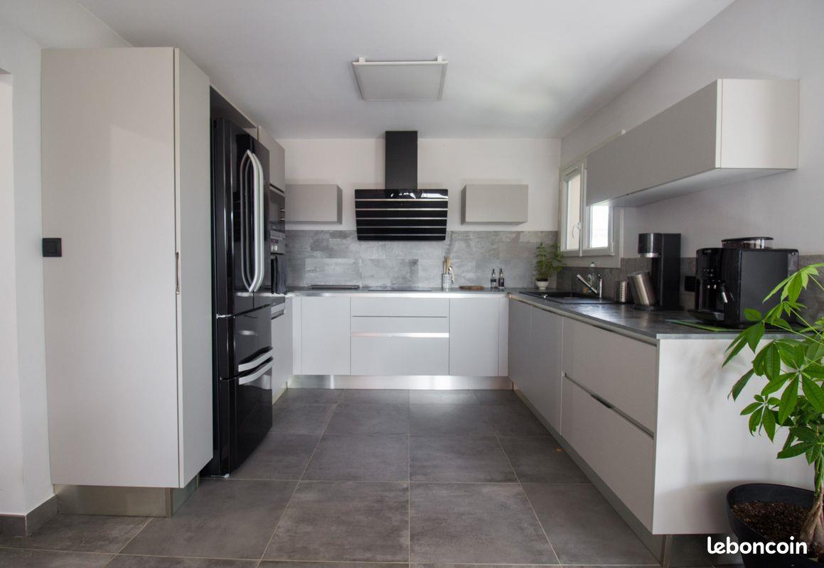 Appartement à vendre, 93m², Toulon