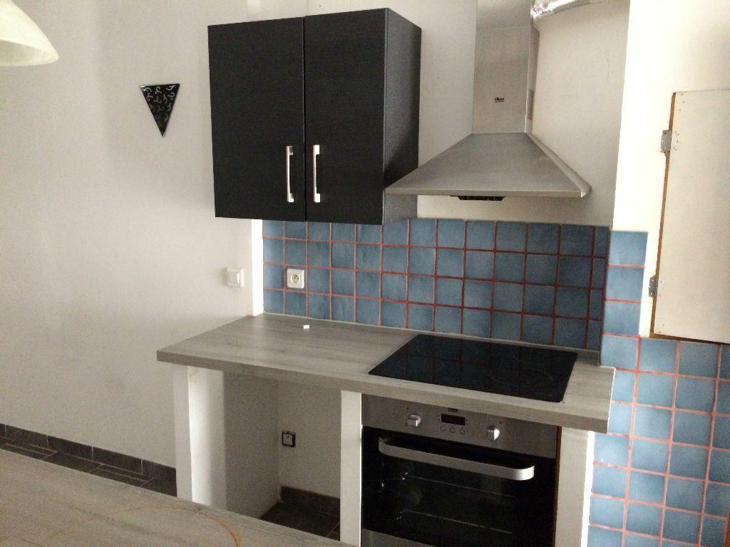 Maison à louer, 33m², L'Escarène