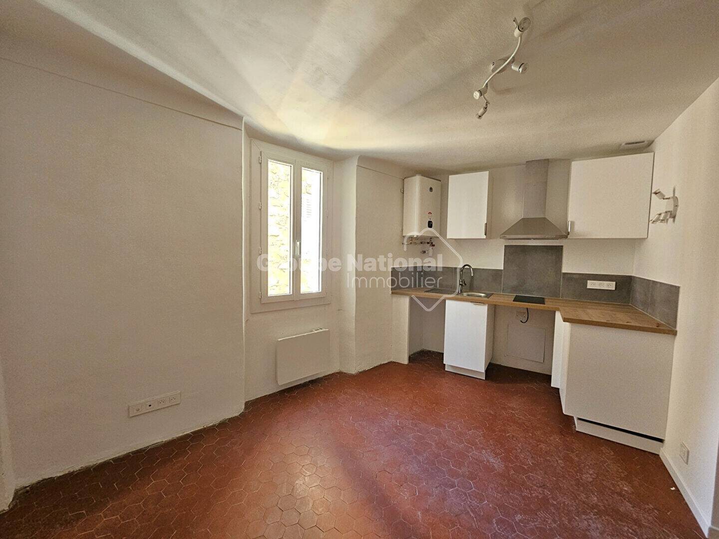 Appartement à louer, 28m², Callian