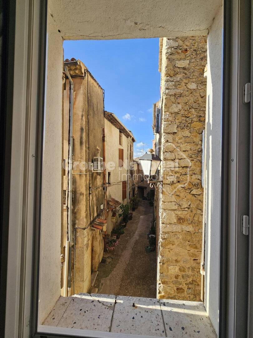 Appartement à louer, 28m², Callian