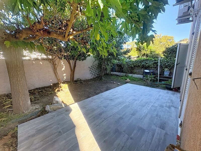 Maison à louer, 93m², Hyères