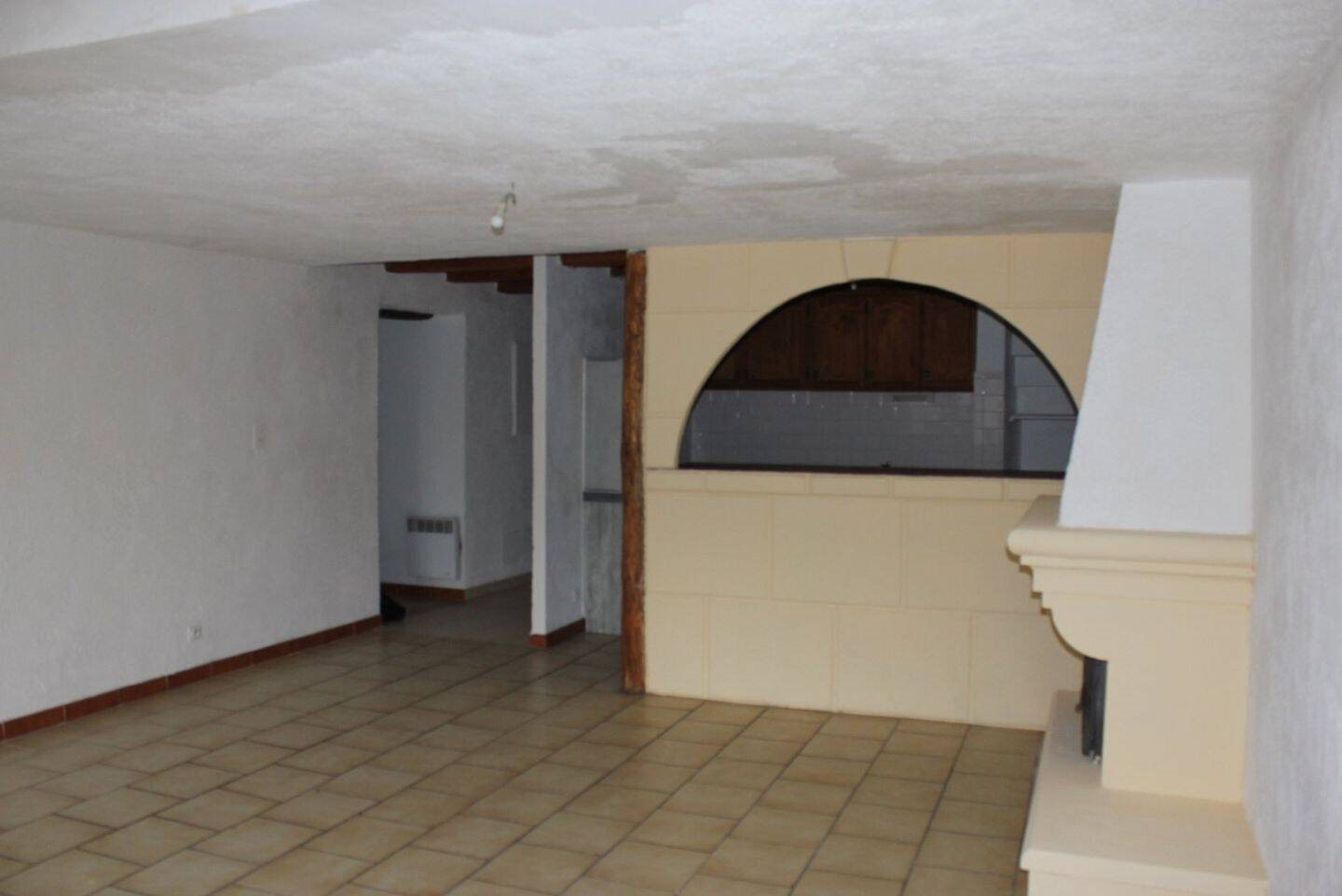 Appartement à louer, 74m², Raphèle-lès-Arles