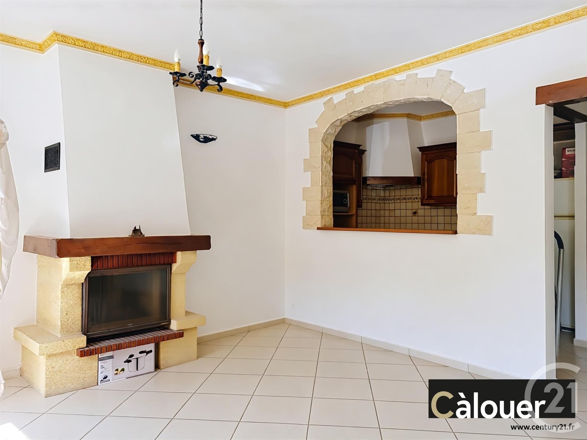 Appartement à louer, 54m², Roquemaure
