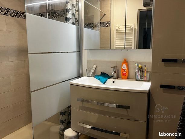 Appartement à vendre, 68m², Nans-les-Pins