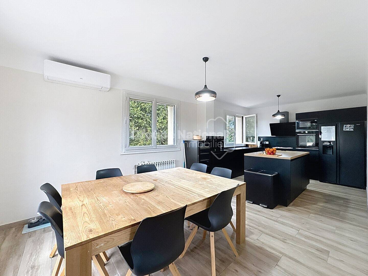 Maison à vendre, 177m², Piolenc