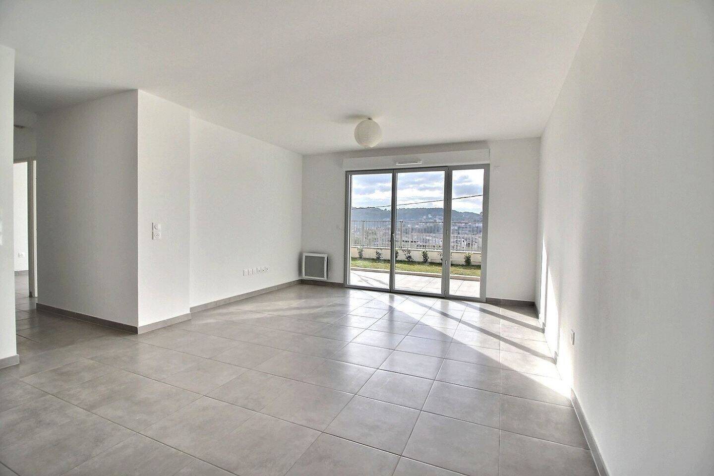 Appartement à vendre, 65m², Trans-en-Provence