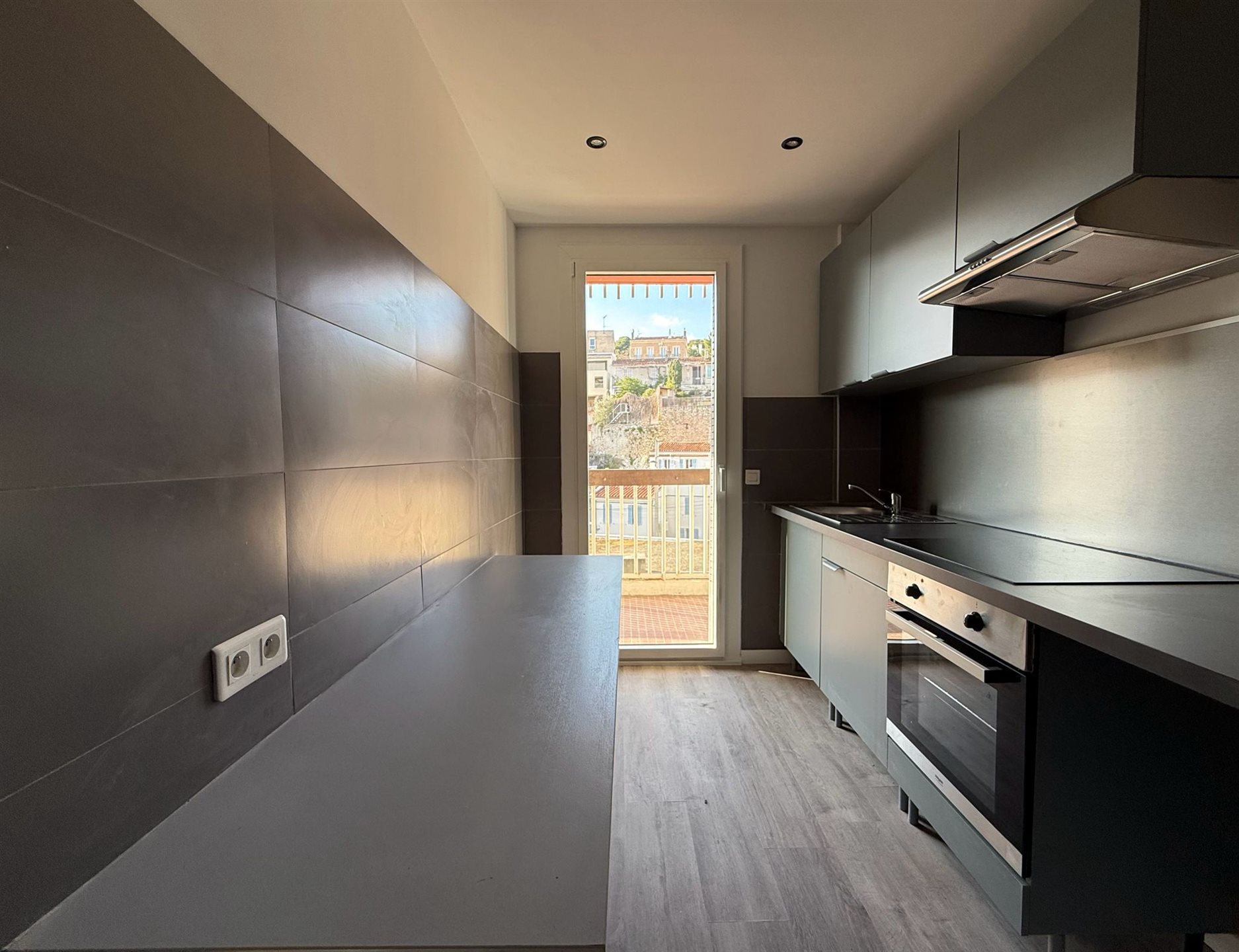 Appartement à vendre, 71m², Marseille 6ème