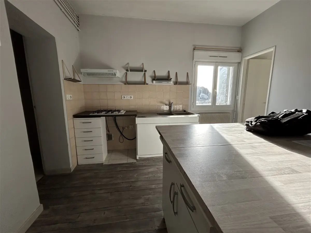 Appartement à louer, 55m², Lafox