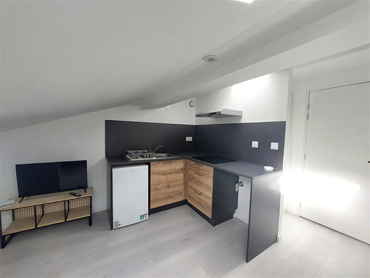 Appartement à louer, 14m², Saint-Jean-d'Angély