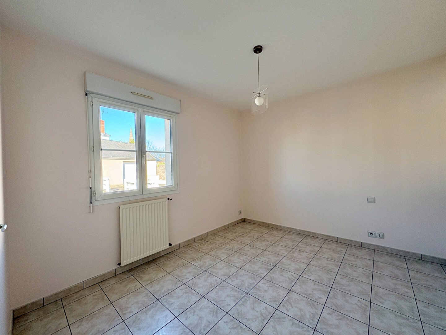 Maison à louer, 101m², Laval