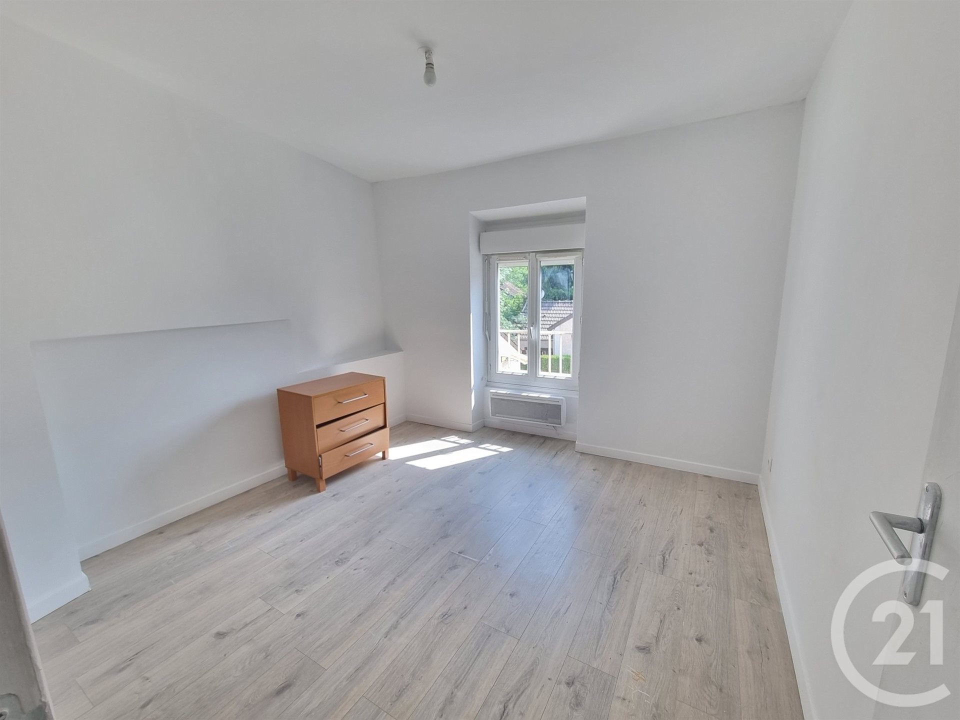 Appartement à louer, 52m², Santeny