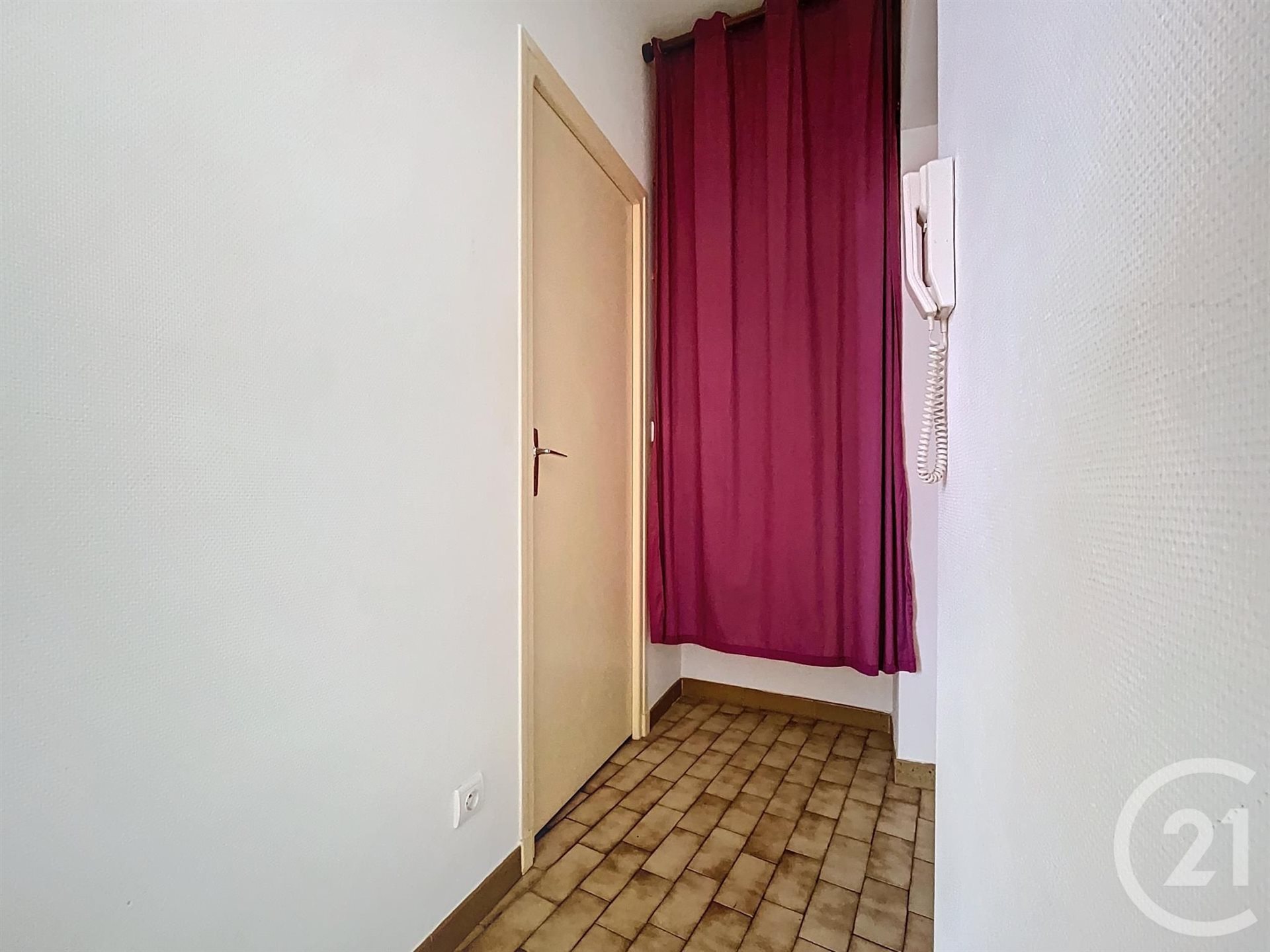 Appartement à louer, 27m², Bagnols-sur-Cèze