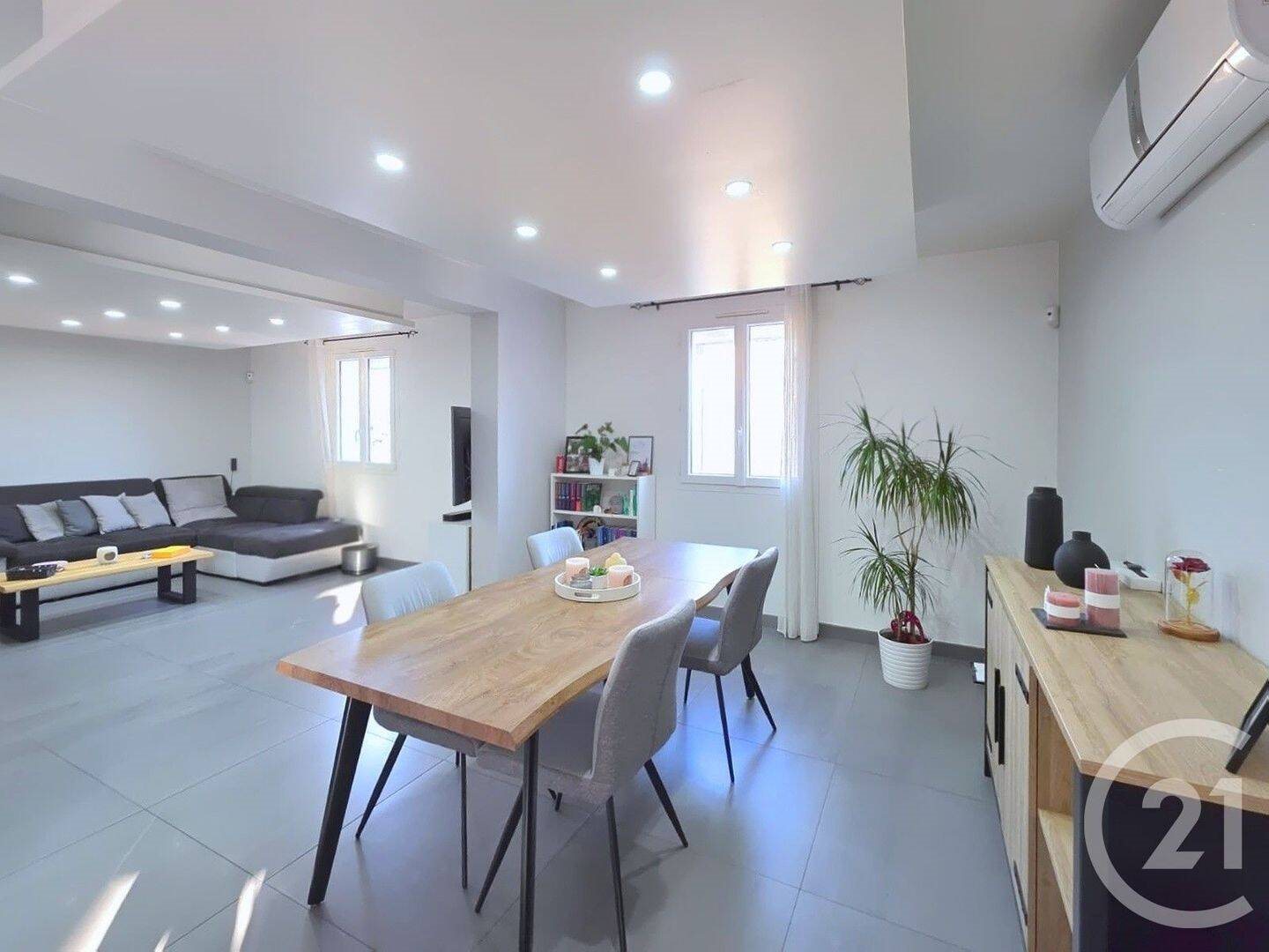 Maison à vendre, 125m², Saint-Mitre-les-Remparts