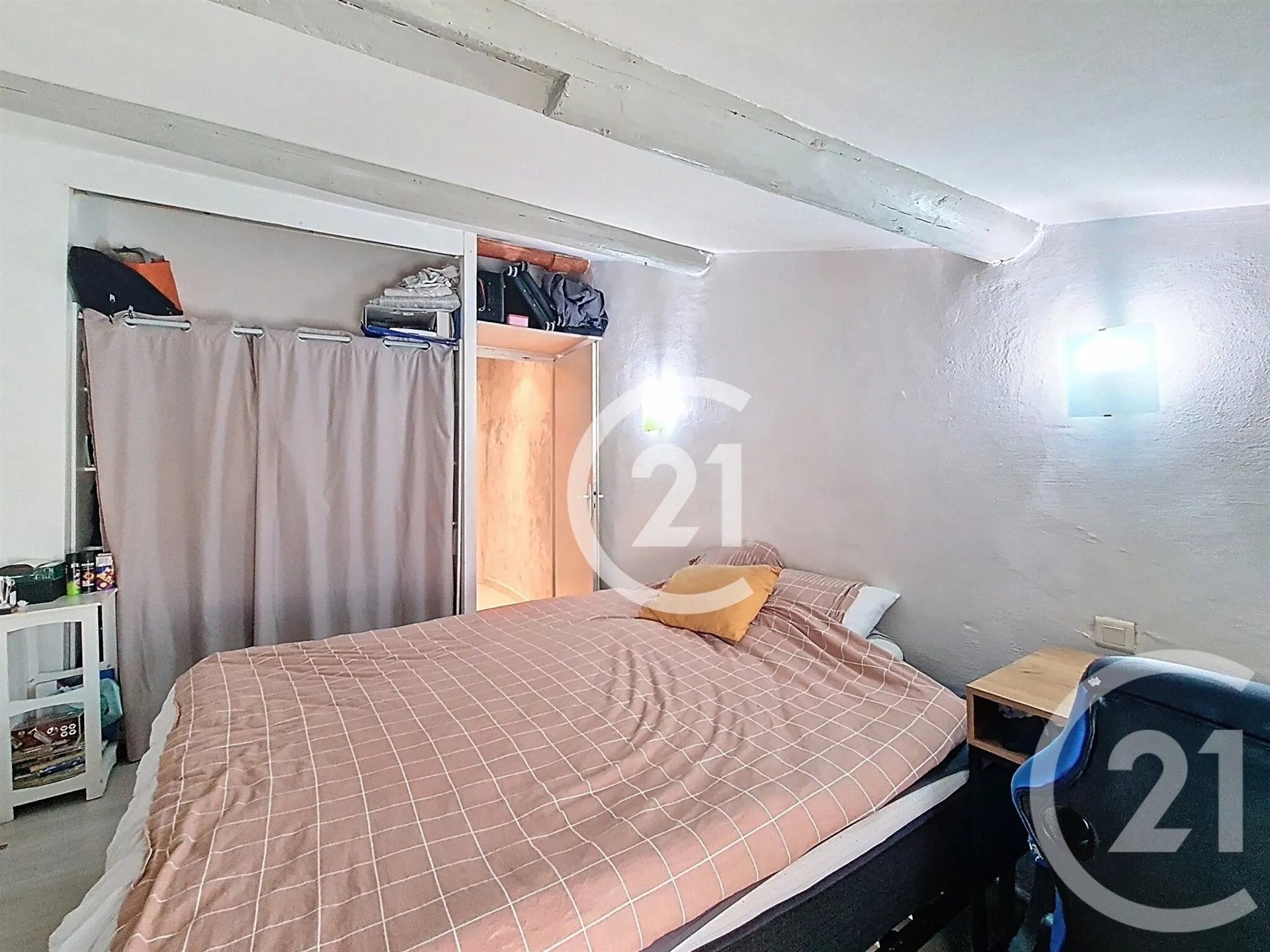 Appartement à vendre, 50m², Saint-Mitre-les-Remparts
