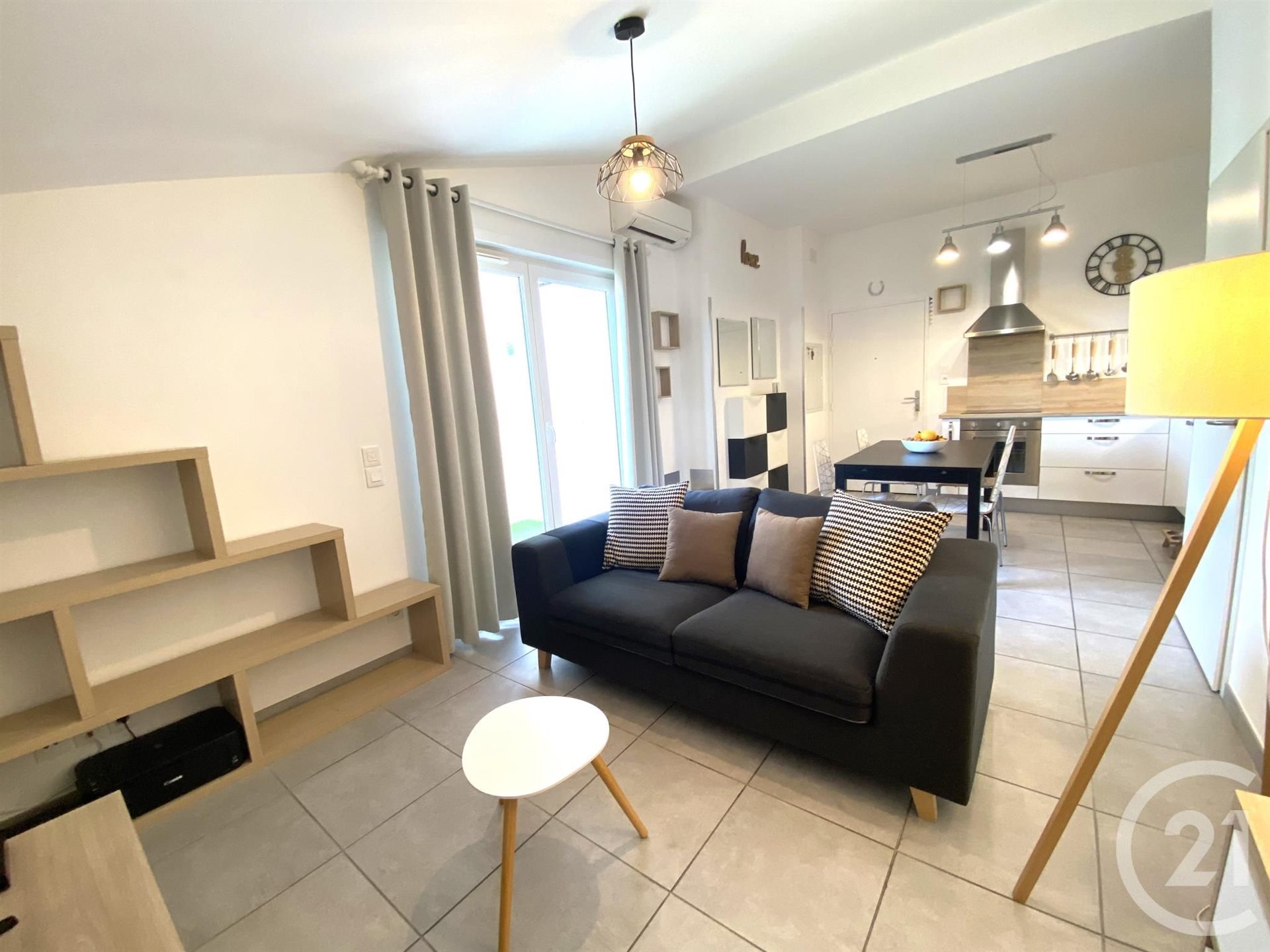 Appartement à louer, 39m², Miramas