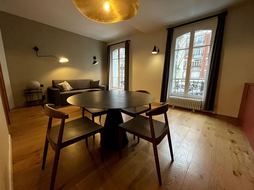 Appartement à louer, 60m², Paris 18ème