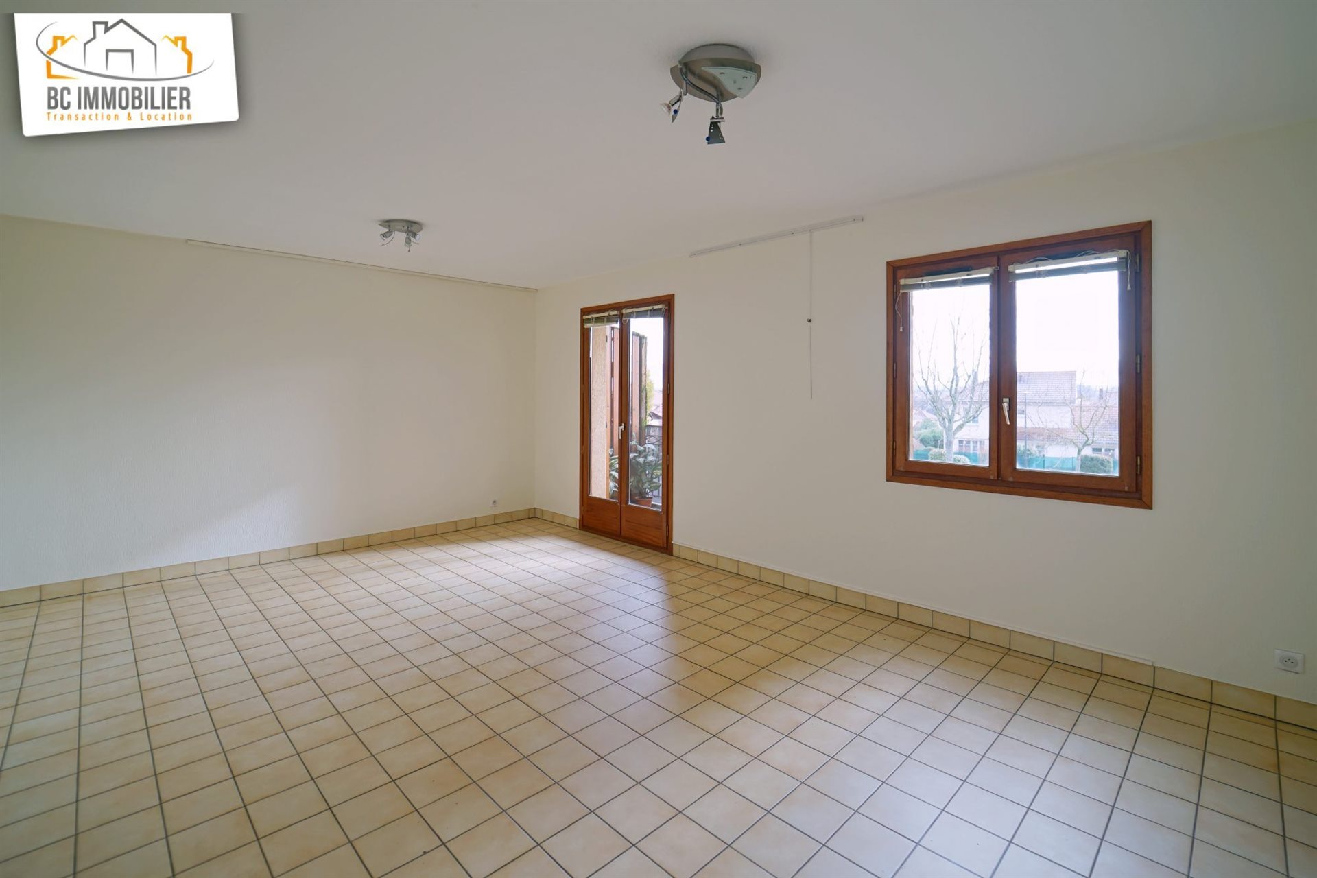 Appartement à louer, 88m², Prévessin-Moëns