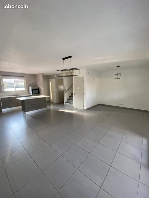 Maison à louer, 110m², Saint-Alban