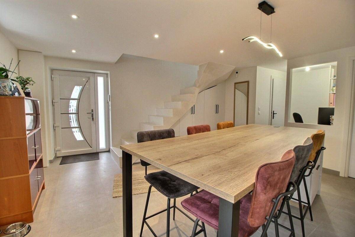 Maison à louer, 98m², Douvaine