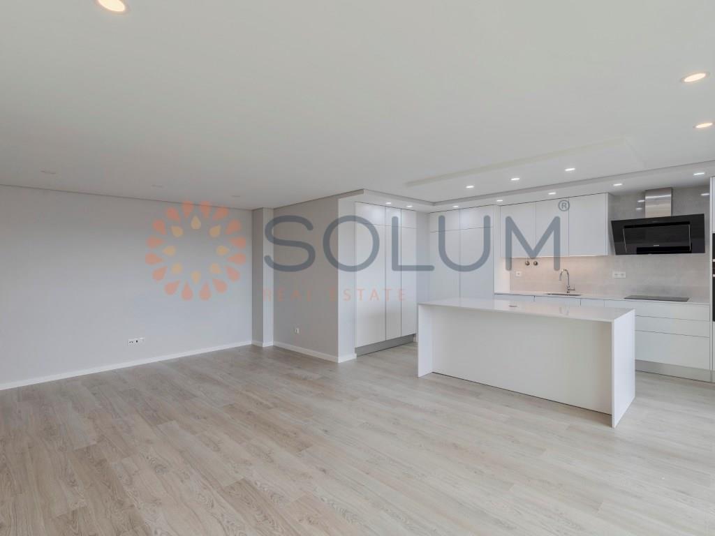 New build 3 bedroom flat - Montijo