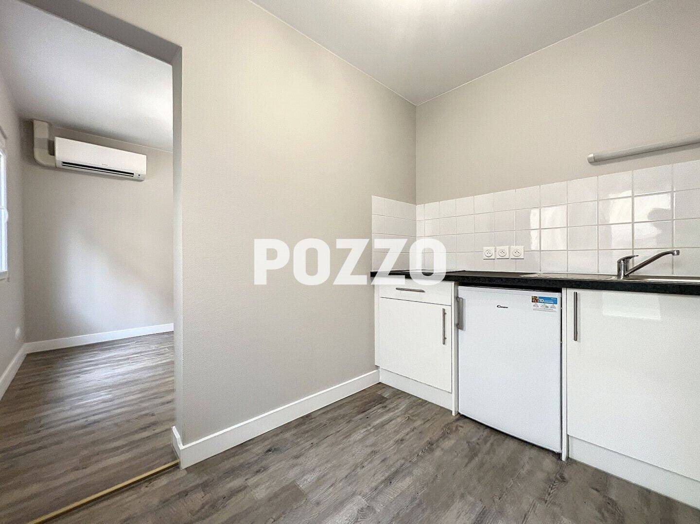 Appartement à louer, 15m², Pont-l'Evêque