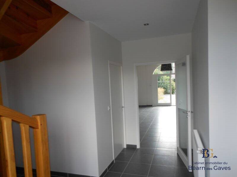 Maison à louer, 105m², Carresse-Cassaber