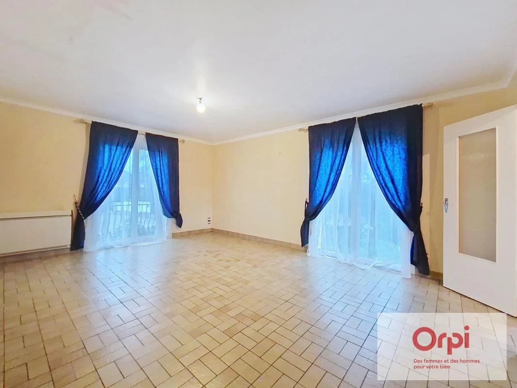 Maison à louer, 89m², Domérat