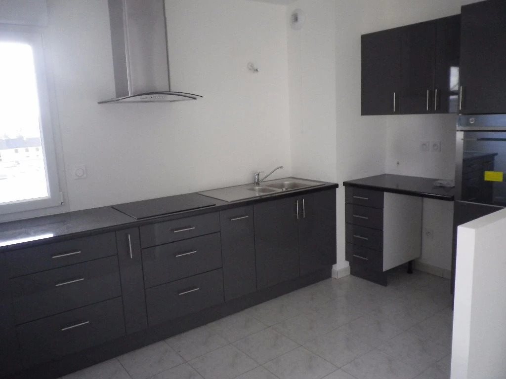 Appartement à louer, 78m², Tours