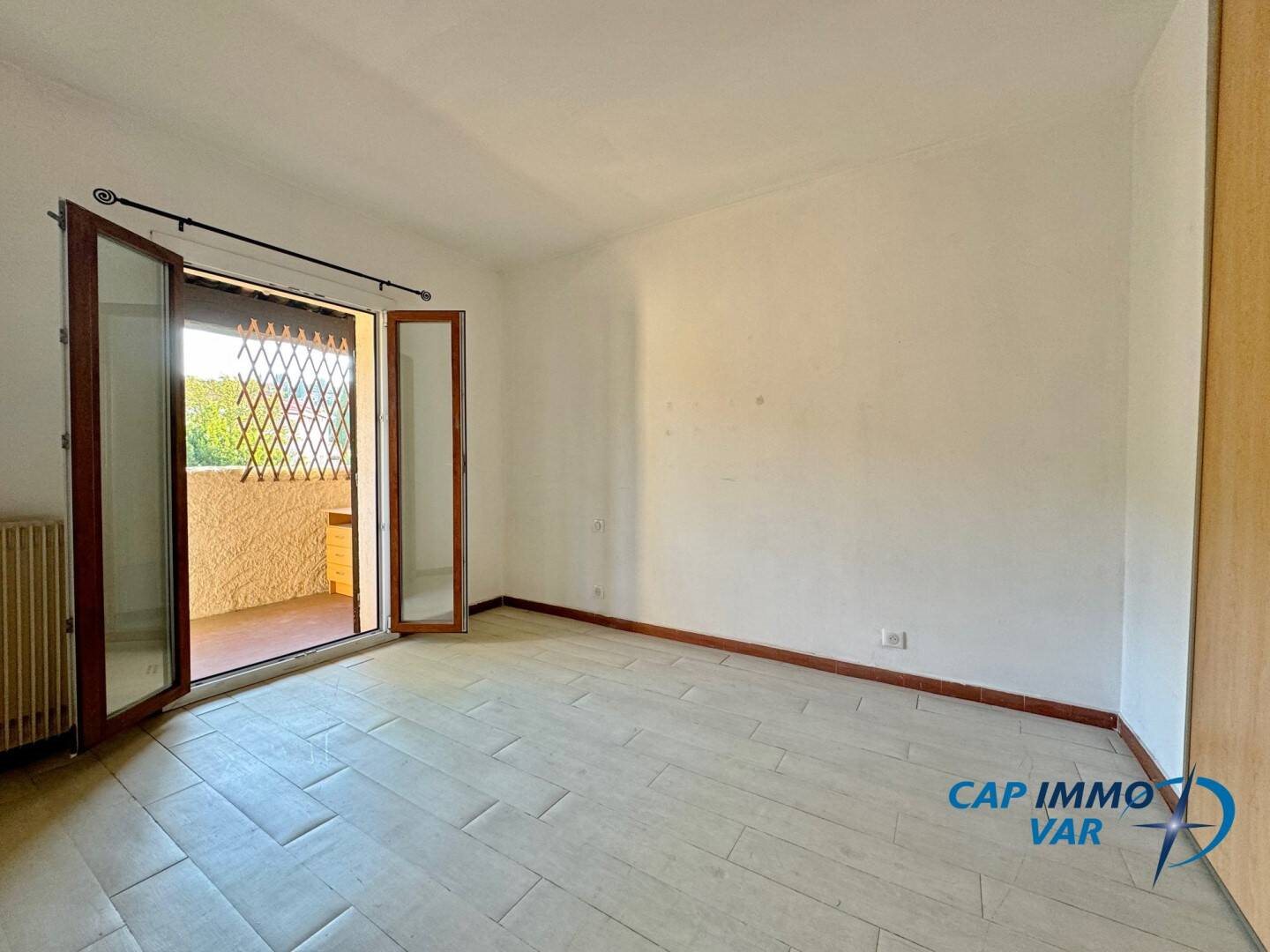 Appartement à louer, 83m², Le Beausset