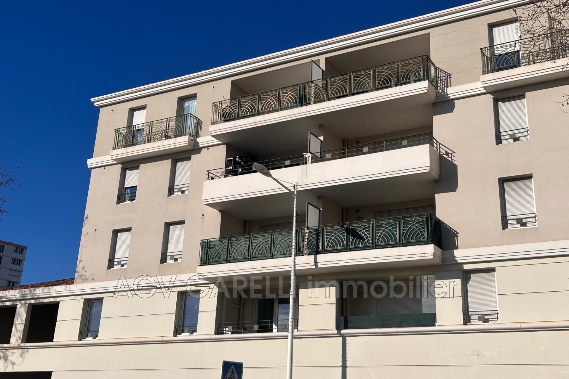 Appartement à louer, 42m², Toulon